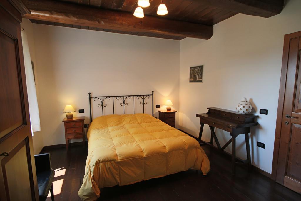 Agriturismo Valdifiori Sassoferrato Номер фото