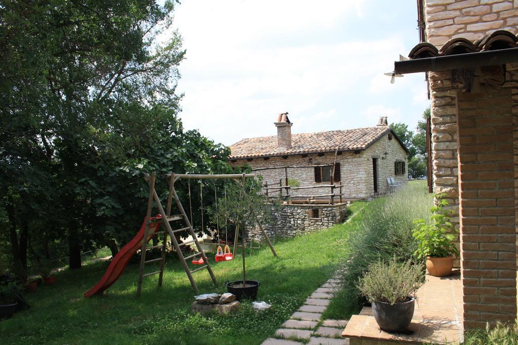 Agriturismo Valdifiori Sassoferrato Экстерьер фото