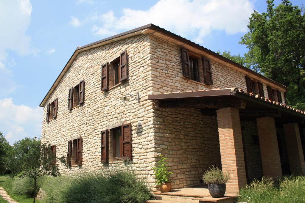 Agriturismo Valdifiori Sassoferrato Экстерьер фото